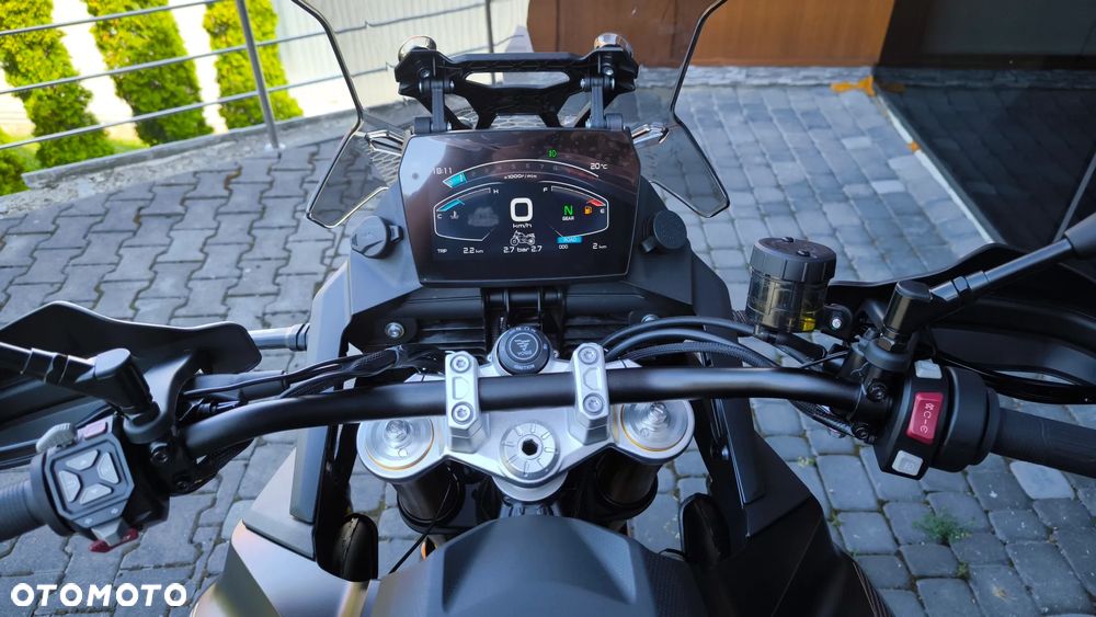VOGE 900DSX - 12