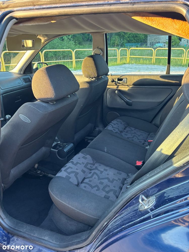 Volkswagen Golf 1.9 TDI - 15