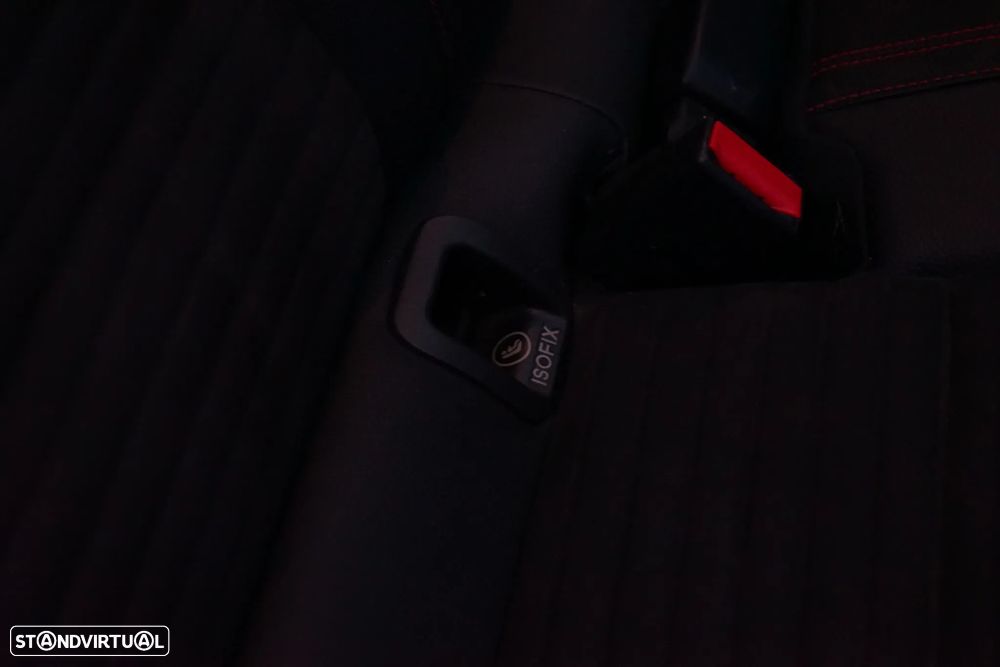 Mercedes-Benz GLA 200 (CDI) d AMG Line - 36