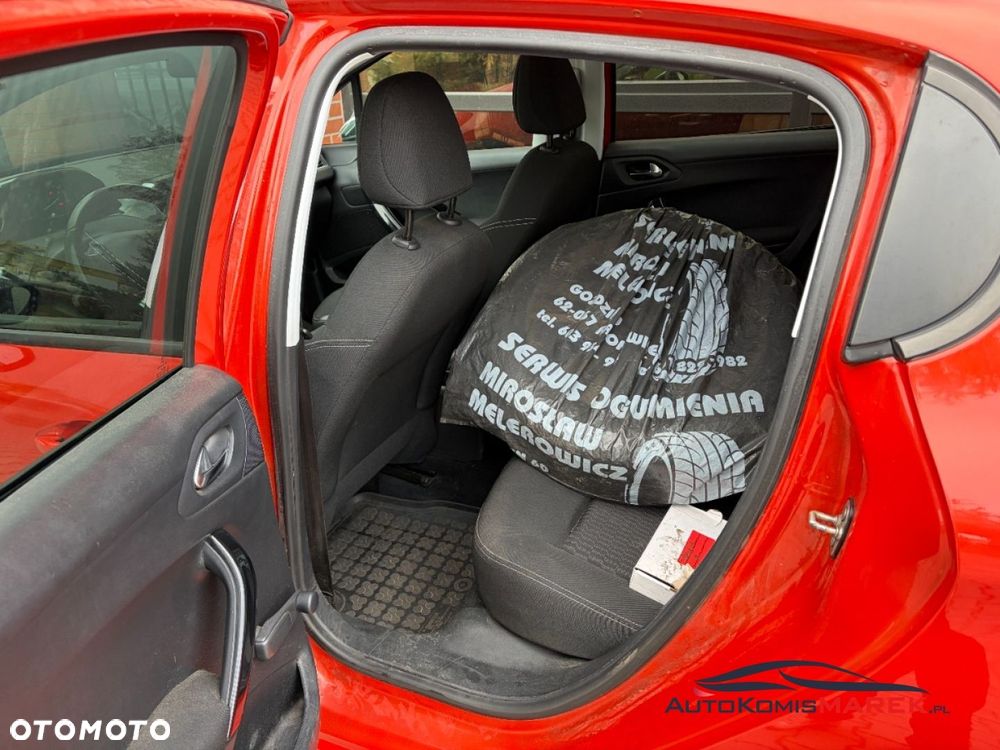 Peugeot 208 1.2 PureTech Style - 13
