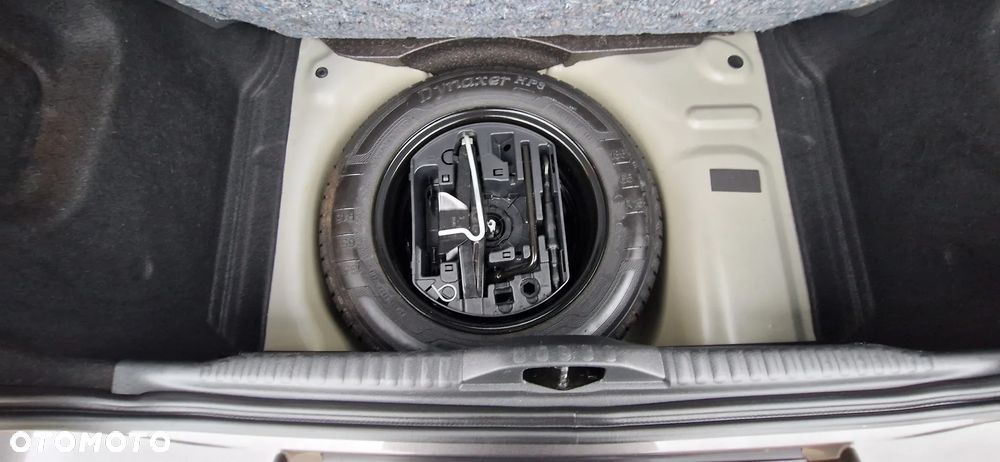 Citroën C3 1.2 PureTech Max EAT6 - 32