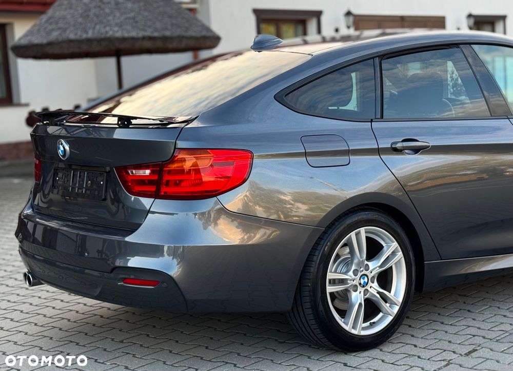 BMW 3GT 325d M Sport - 29