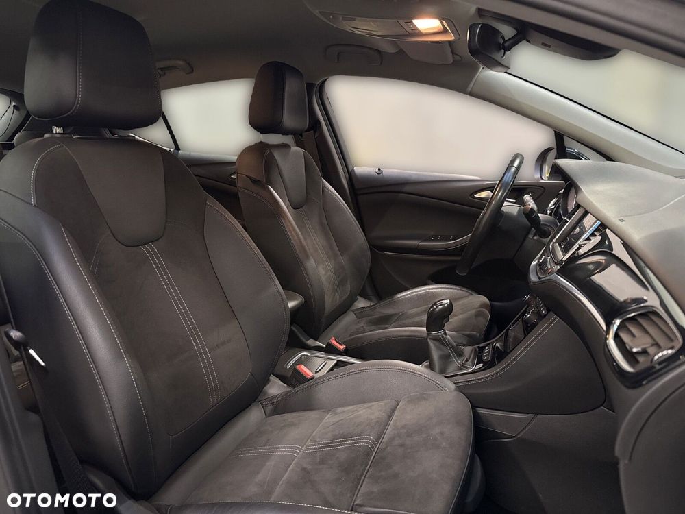 Opel Astra 1.2 T Elegance S&S - 15
