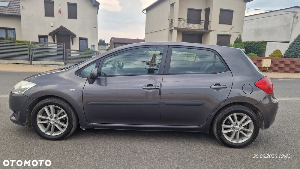 Toyota Auris 2.0 D-4D Luna - 8