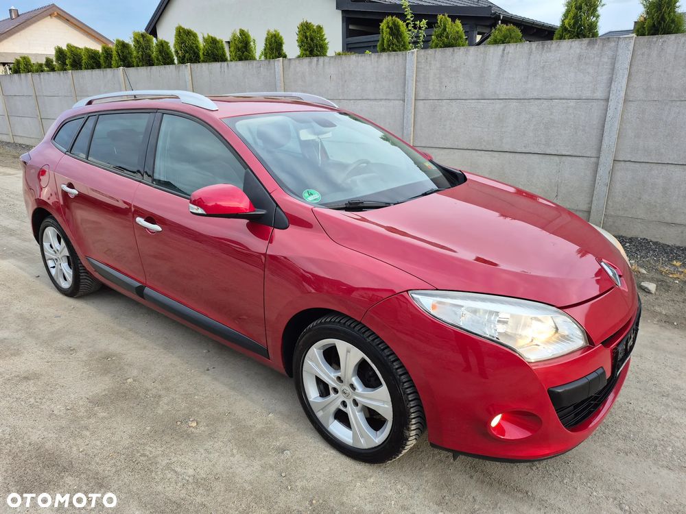 Renault Megane 1.6 16V 110 TomTom Edition - 1