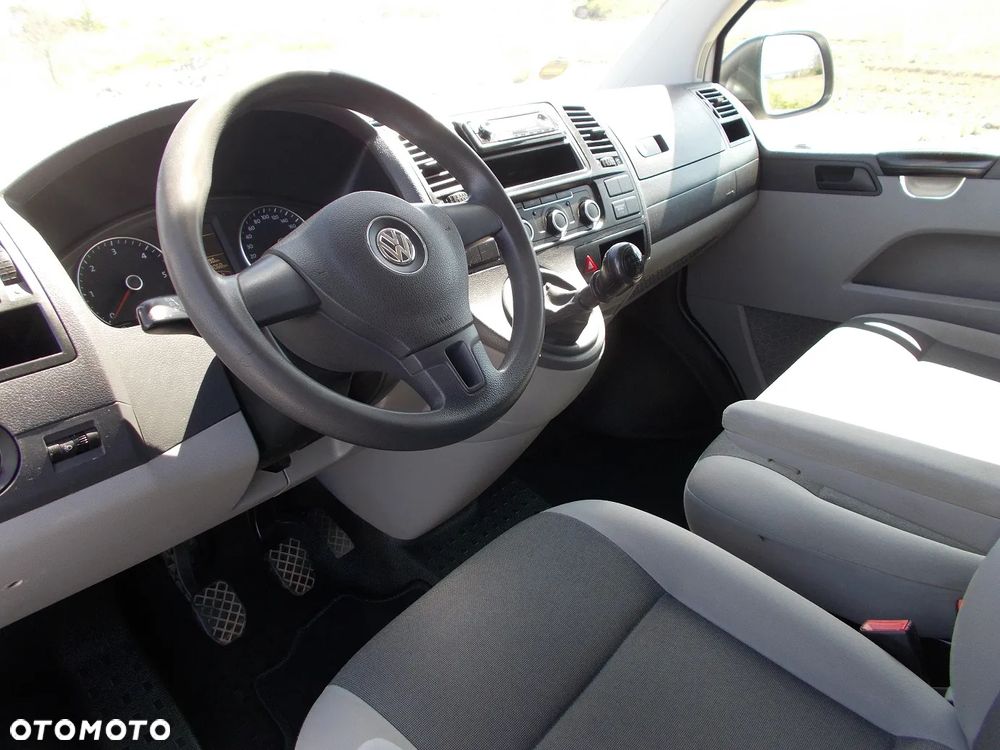 Volkswagen Transporter - 17