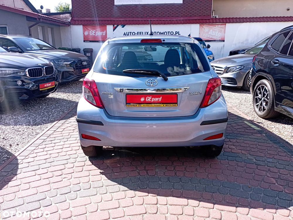 Toyota Yaris 1.0 Life - 5