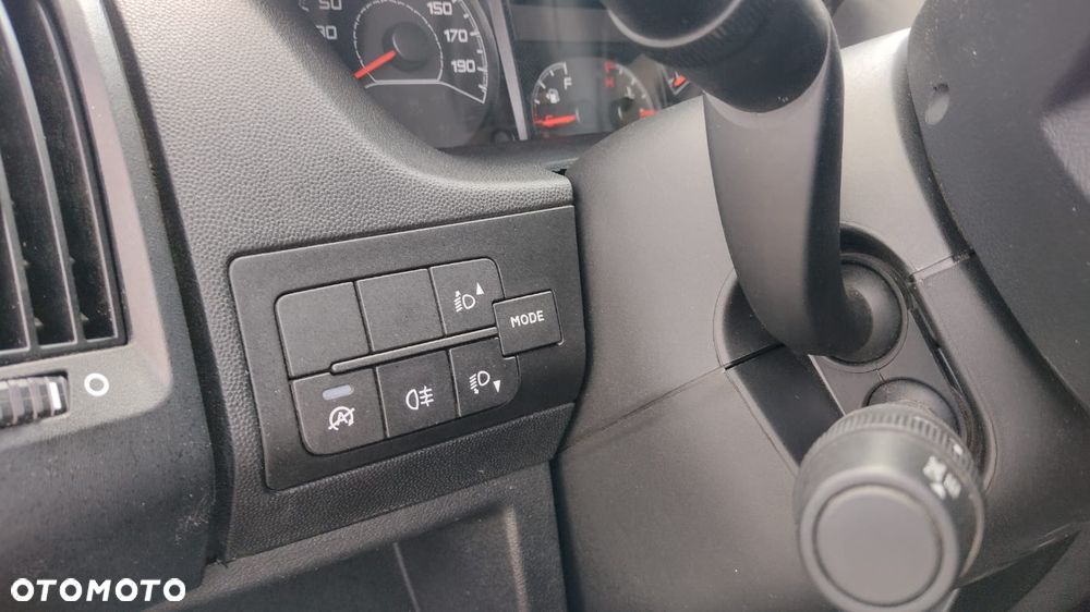 Fiat Ducato furgon L2H2 – 3,3t salon PL – ASO – czujniki – drzwi 180 - 20