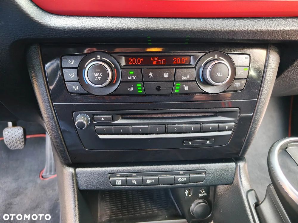 BMW X1 sDrive16d Sport Line - 31
