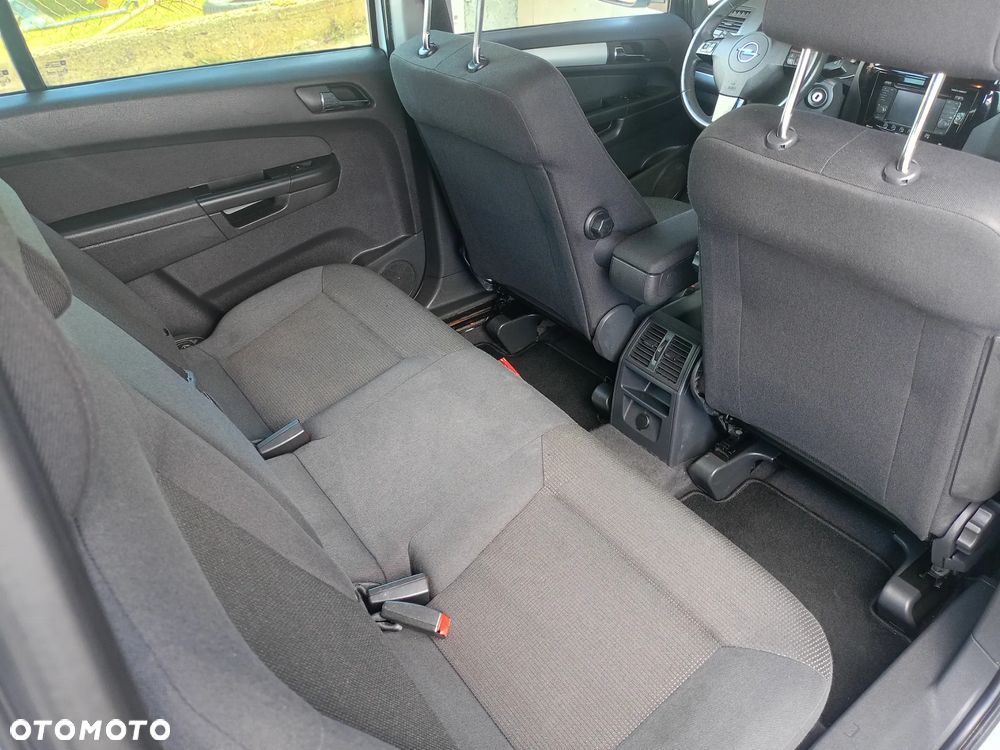 Opel Zafira 1.8 Design Edition - 18