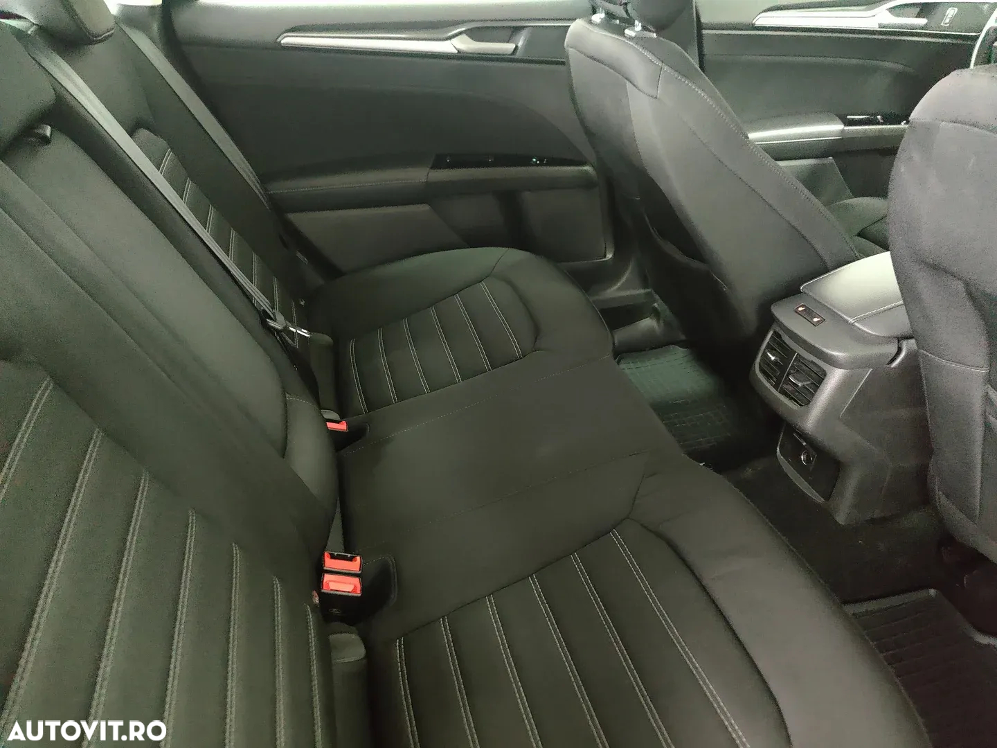 Ford Mondeo 1.5 EcoBoost Aut. Titanium - 14
