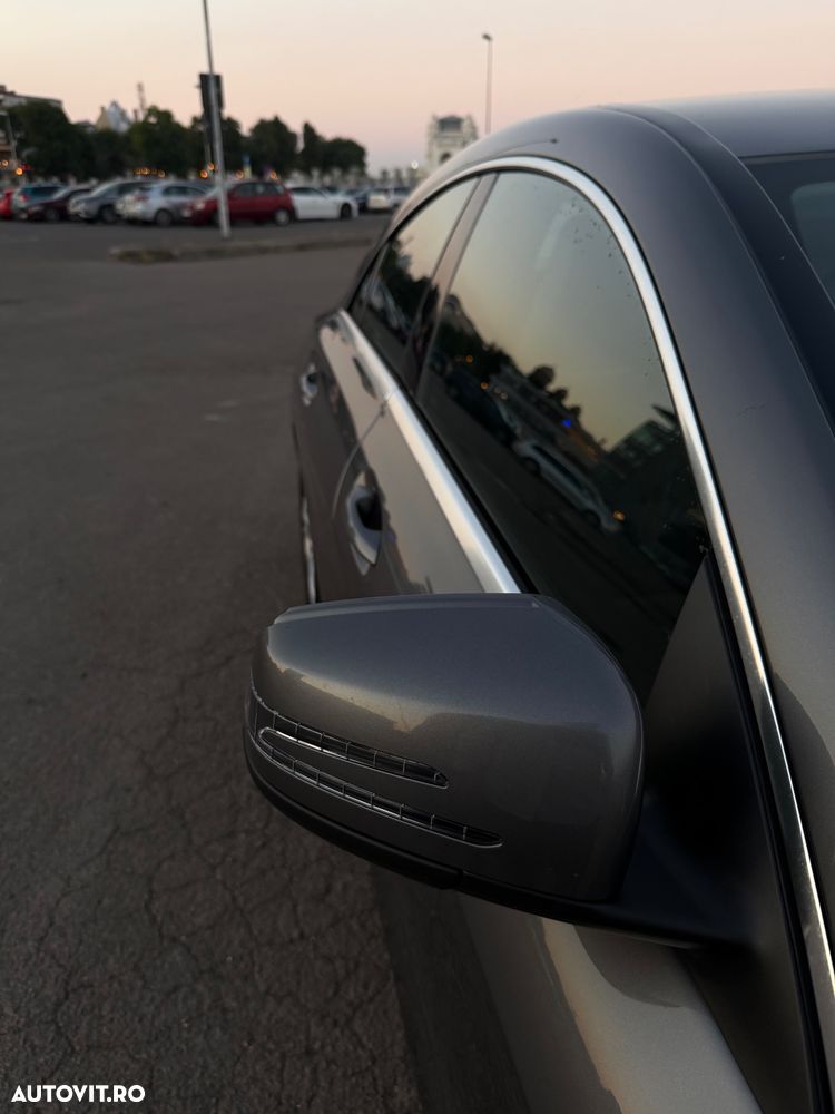 Mercedes-Benz CLA 220 d Aut. - 10