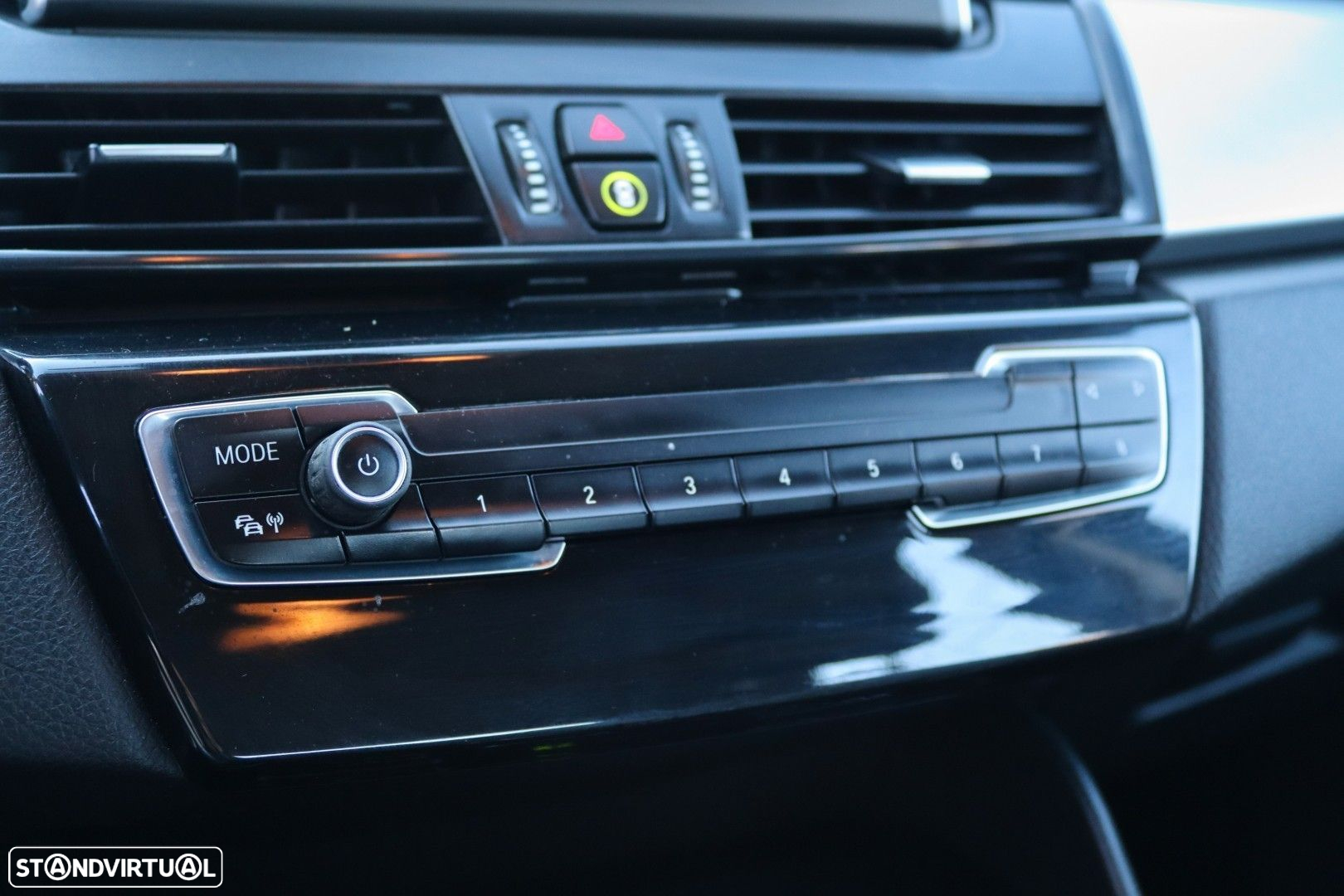 BMW 216 Active Tourer d Advantage - 26