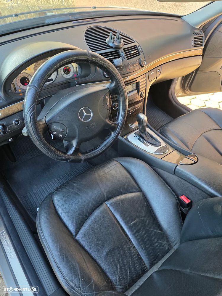 Mercedes-Benz E 220 - 12