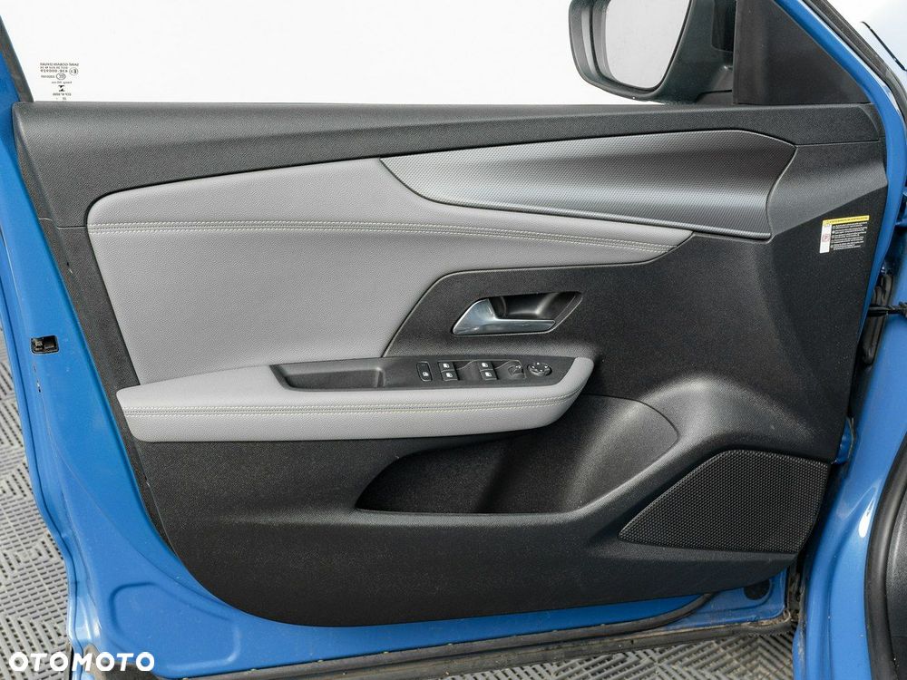 Opel Mokka Mokka-e 50kWh Elegance - 13