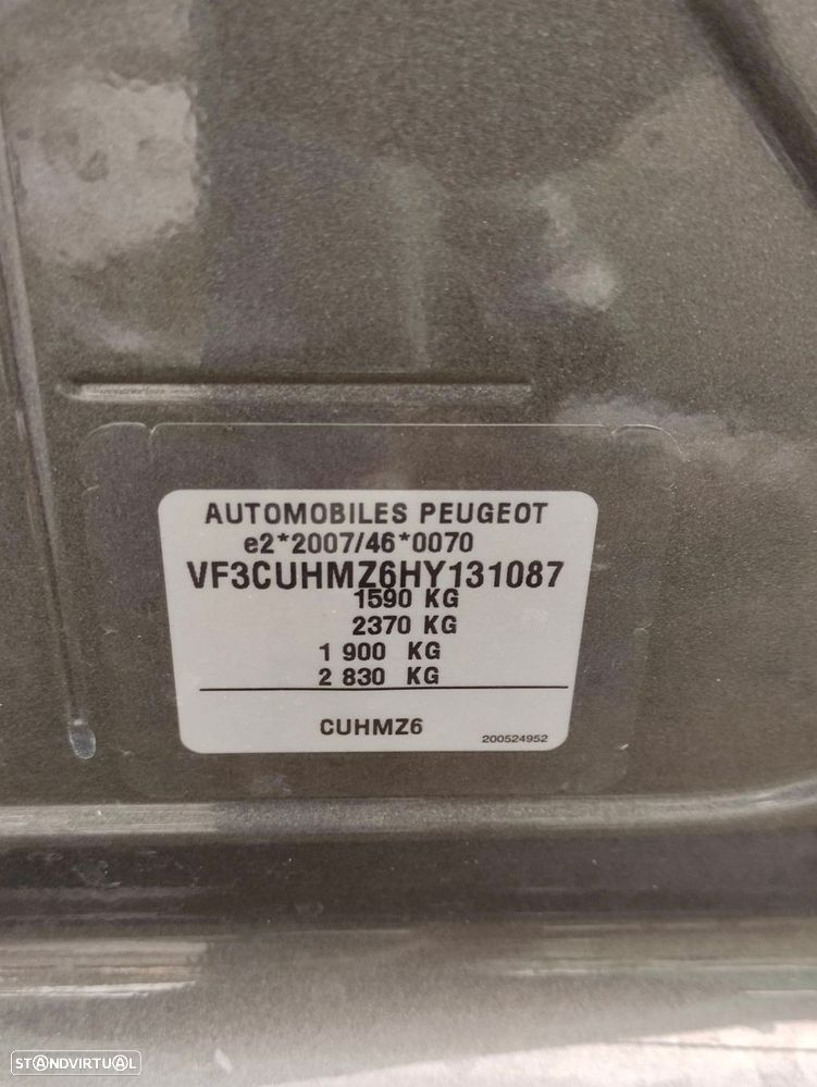 Peugeot 2008 1.2 PureTech Active - 24