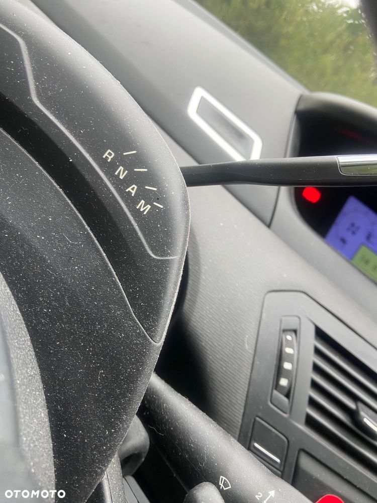 Citroën C4 Grand Picasso THP 150 EGS6 Exclusive - 26
