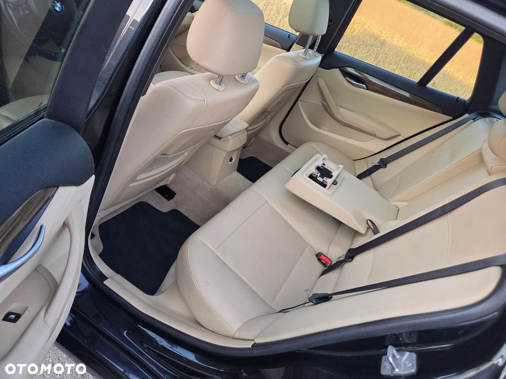 BMW X1 xDrive18d Sport Line - 21