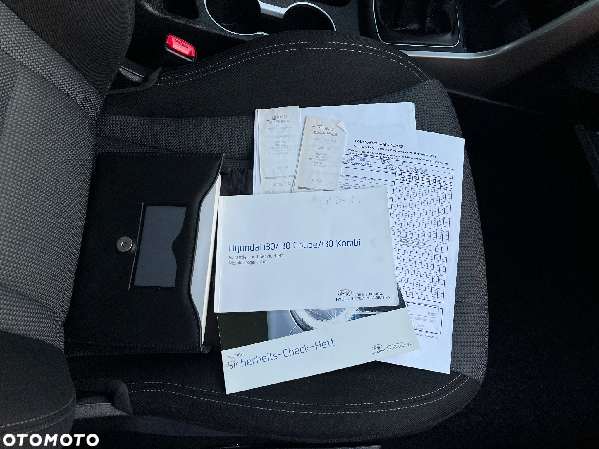 Hyundai i30 1.6 CRDi BlueDrive Comfort - 13