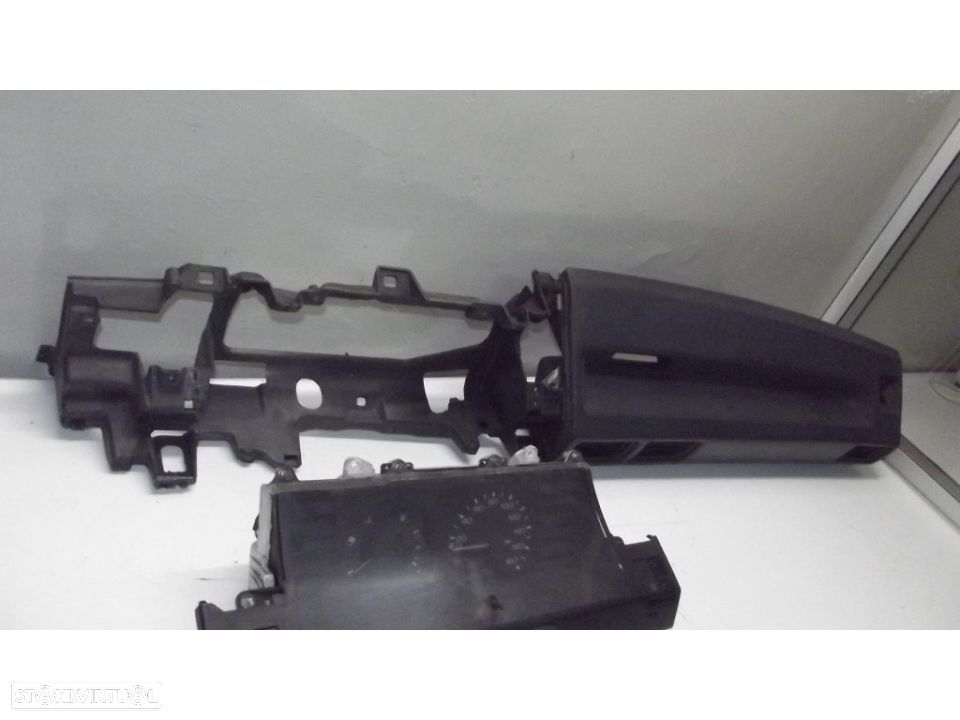 Toyota corolla DX tablier completo+quadrante conta kms c/botoes - 4