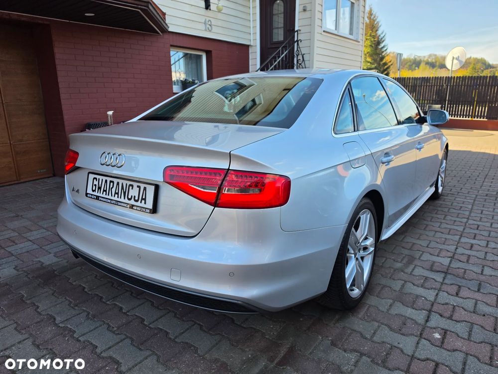 Audi A4 Limousine 1.8 TFSI S line Sportpaket - 10