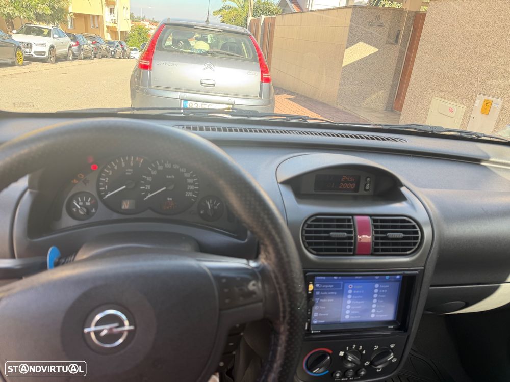 Opel Corsa 2003 photo 4