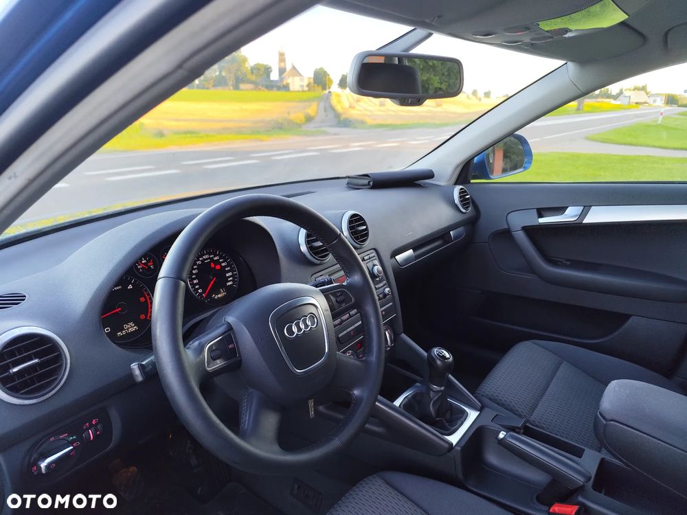 Audi A3 Sportback 2.0 TDI Ambition - 21
