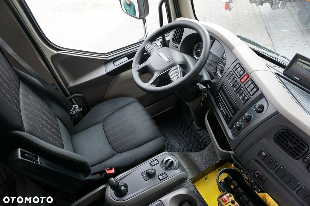 DAF LF / 260 / ACC / SKRZYNIOWY + HDS / HYVA HC-183 / PILOT / ROTATOR / WIDŁY - 14