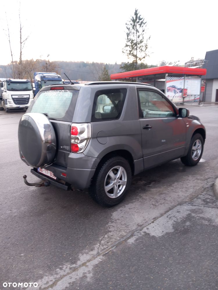 Suzuki Grand Vitara 1.6 Comfort - 1