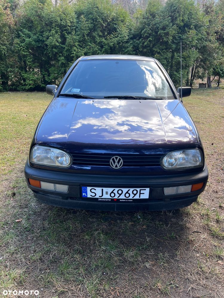 Volkswagen Golf 1.9 GTD TD - 1