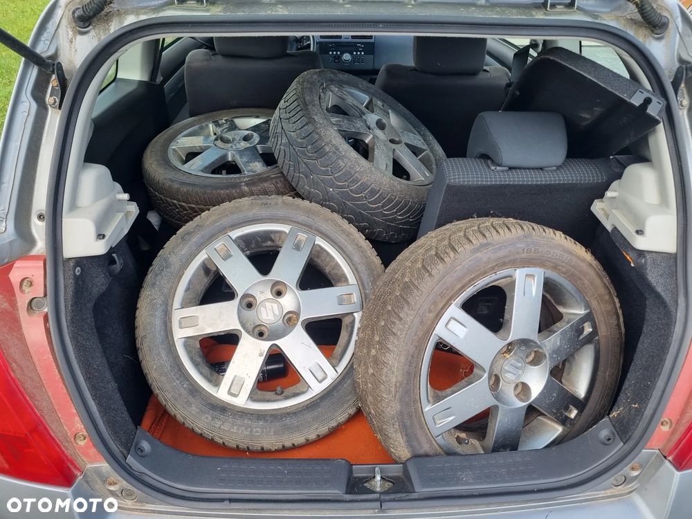Suzuki Swift 1.5 GS - 5