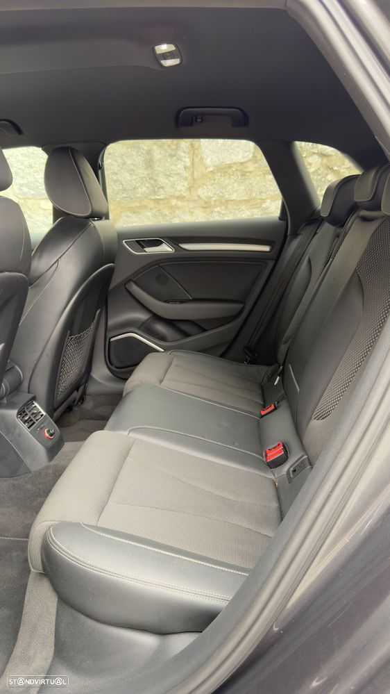Audi A3 Sportback 2.0 TDI S-line - 12