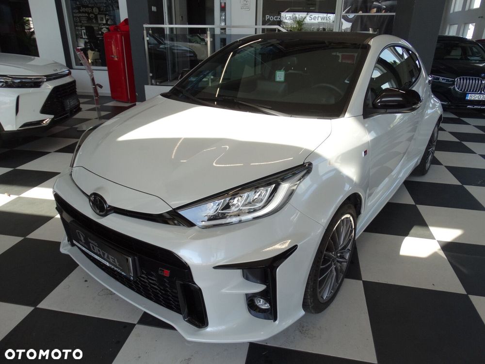 Toyota Yaris - 2