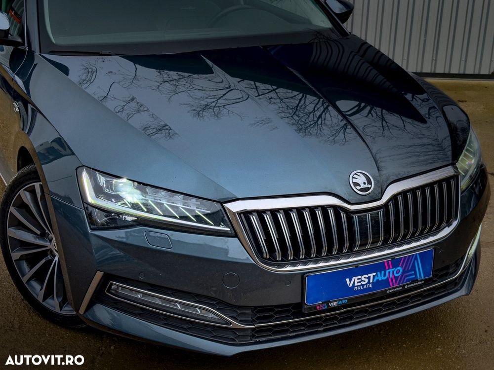 Skoda Superb 2.0 TDI 4X4 DSG Laurin & Klement - 38
