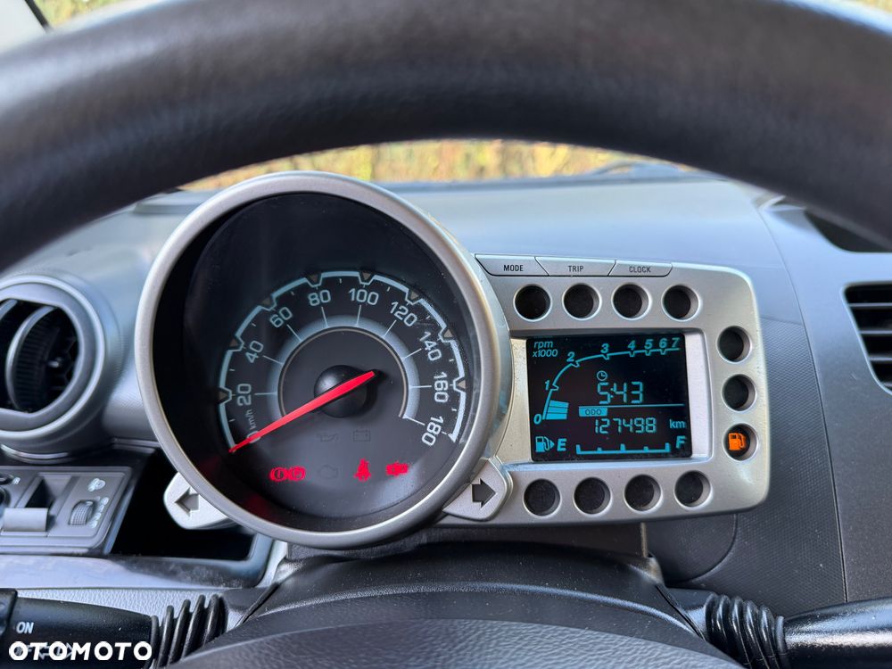 Chevrolet Spark - 22