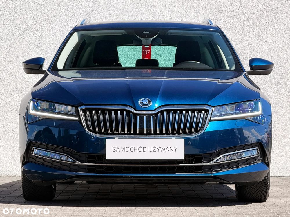 Skoda Superb 2.0 TDI SCR 4x4 Style DSG - 9