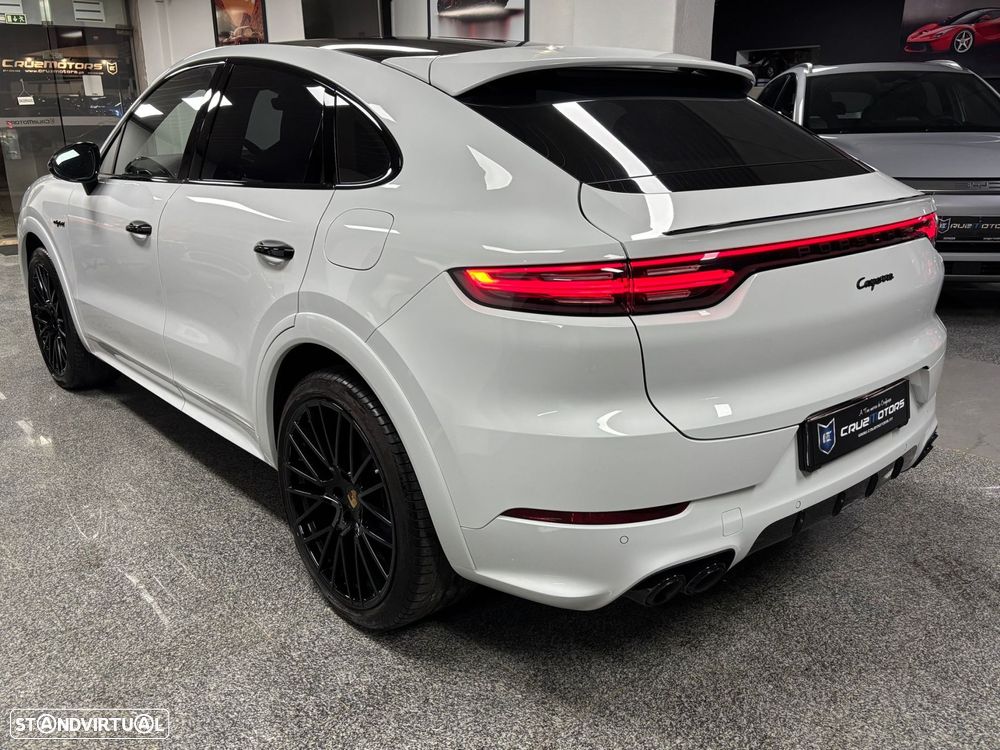 Porsche Cayenne E-Hybrid Tiptronic S Black Edition - 12