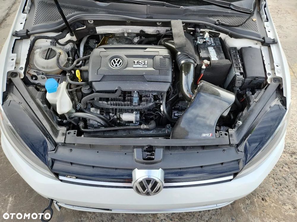 Volkswagen Golf R 4Motion (BlueMotion Technology) - 4