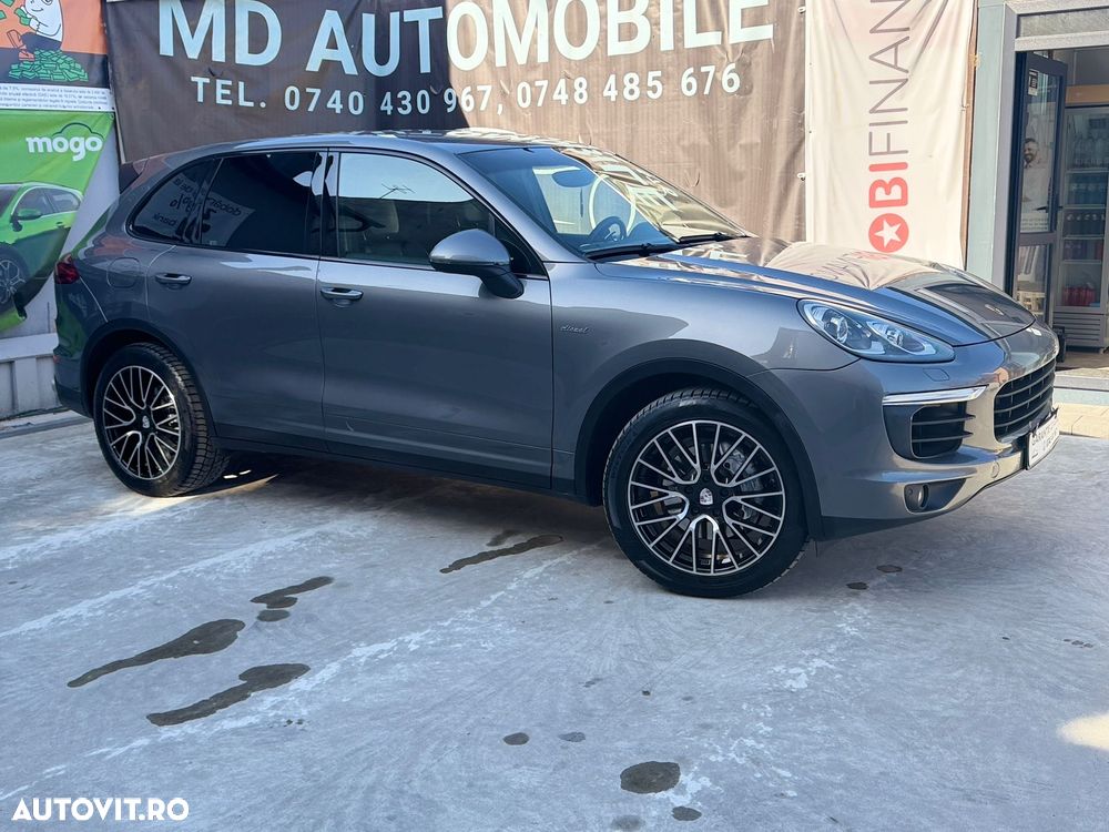 Porsche Cayenne 3.0 L - 28