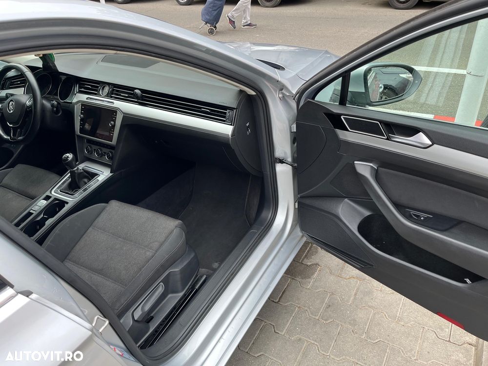 Volkswagen Passat Variant 2.0 TDI Comfortline - 5