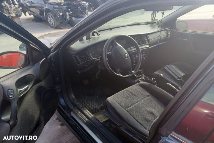 Amplificator audio Opel Vectra B [facelift] [1999 - 2002] Sedan 4-usi - 5