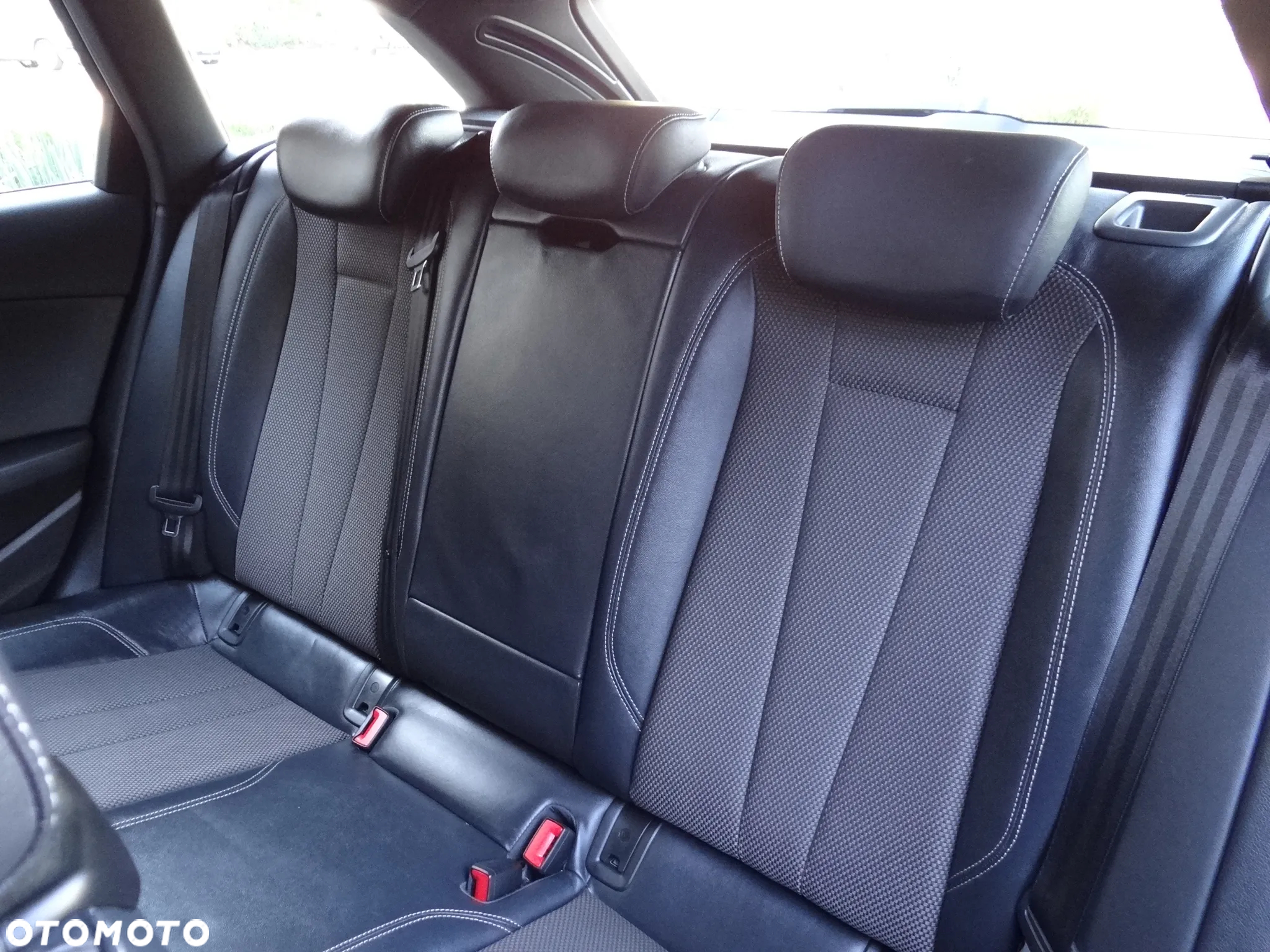 Audi A4 Avant 40 TDI S Line S tronic - 12
