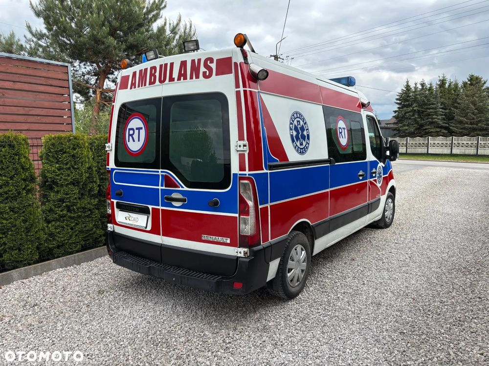 Renault Master F3500**Klimatyzacja**Ambulans - 5