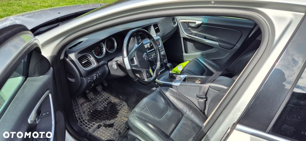 Volvo V60 D2 - 5