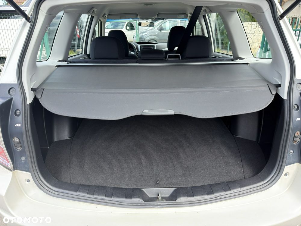 Subaru Forester 2.0X Trend - 13