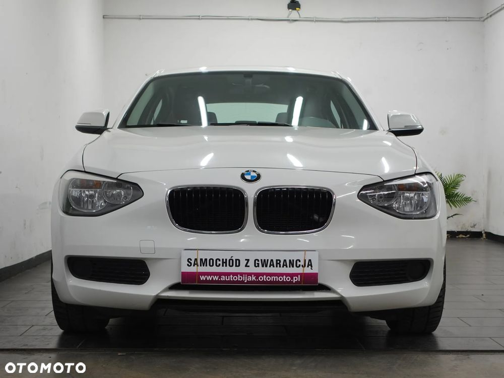 BMW Seria 1 114i - 8