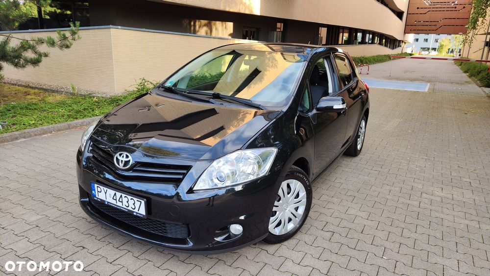 Toyota Auris 1.6 Valvematic Comfort - 3