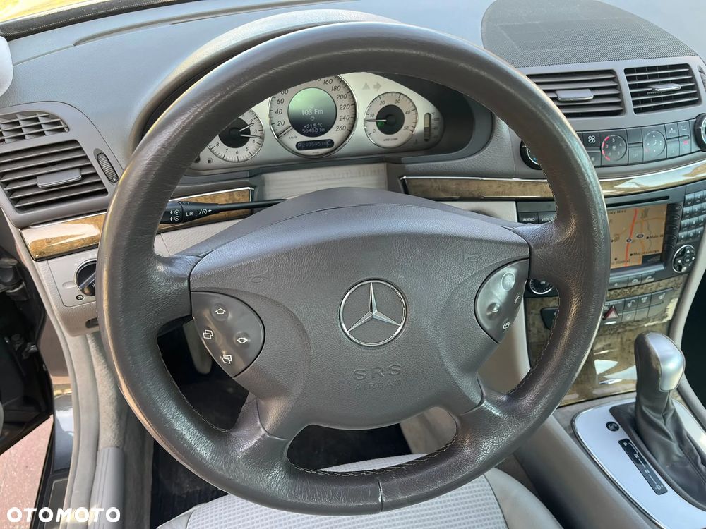 Mercedes-Benz Klasa E - 14