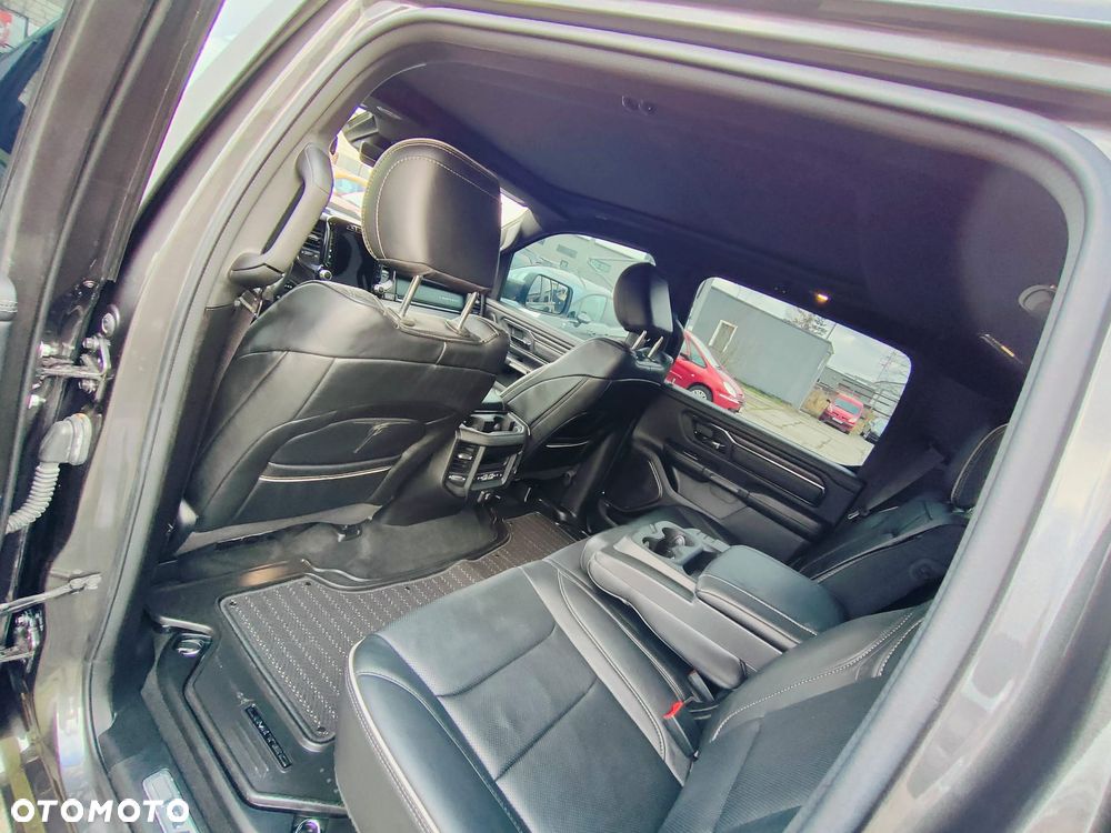 RAM 1500 Crew Cab Limited - 13