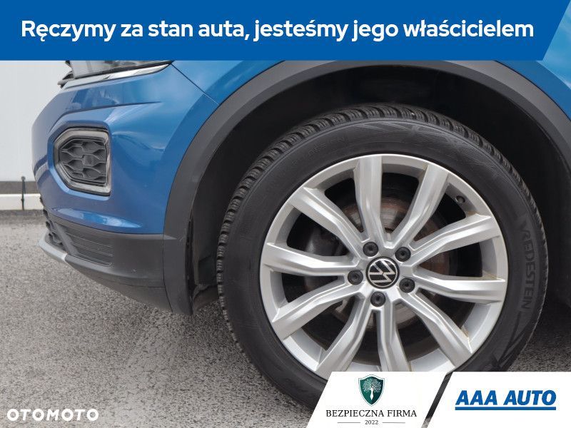 Volkswagen T-Roc - 17